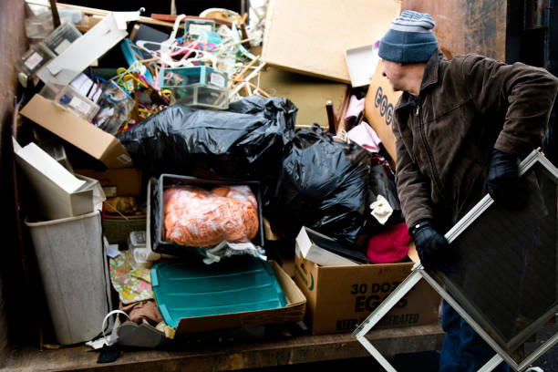 Best Customized Junk Removal Services in Edgewood, WA